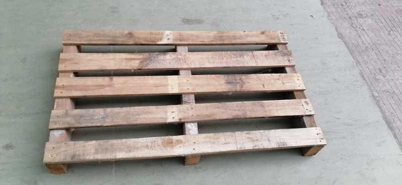 托架、卡板 (1)